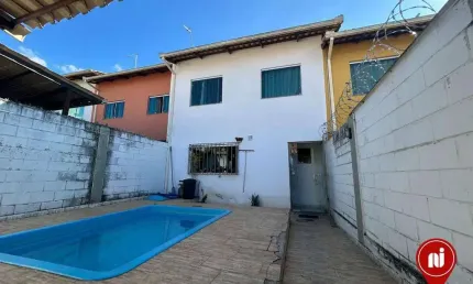Casa com 3 dormitórios para alugar, 120 m² por R$ 3.200,00/mês - Betim Industrial - Betim/MG
