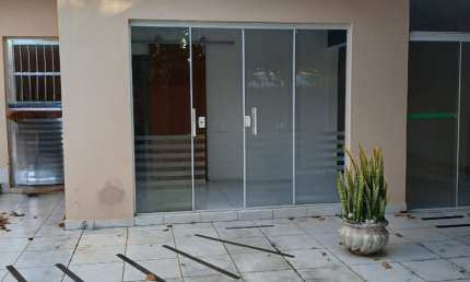 Casa com 2 quartos para alugar no Centro, São Roque 