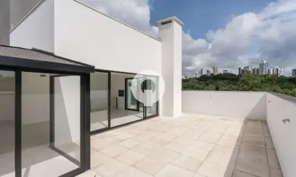 Cobertura duplex à venda no Mossunguê - 236m², vista deslumbrante, elevador nos dois pavimentos