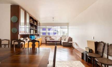 Apartamento com 145m² no Juvevê com todo o potencial para um retrofit incrível!