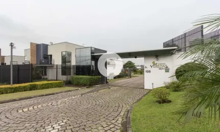 CASA EM CONDOMÍNIO CLUBE - CONFORTO, LAZER E LOCALIZAÇÃO