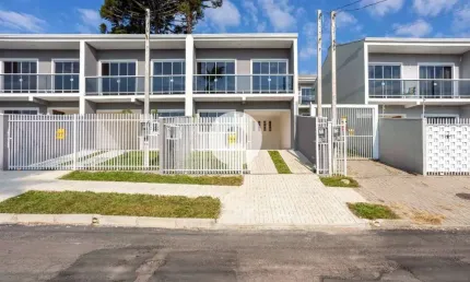 Casa com 2 quartos à venda na Rua Fernando Munhoz de Souza, 11, Alto Boqueirão, Curitiba, 87 m2 por R$ 495.000