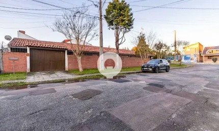 Casa com 3 quartos à venda na Rua Coronel Baeta de Faria, 381, Jardim das Américas, Curitiba