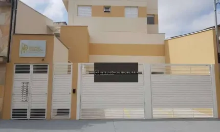 Sobrado de Condominio com 02 dormitórios e 01 vaga coberta !!