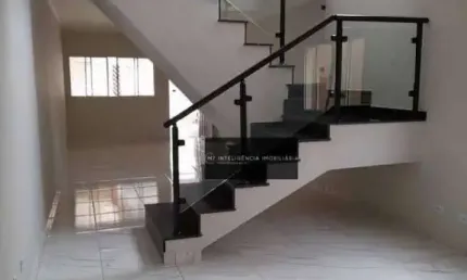 Oportunidade, excelente sobrado com espaço gourmet na Penha de França. São 03 dormitórios sendo 01 suite mais  02 vagas cobertas!!