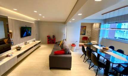 Maravilhoso 4 quartos de luxo no Buritis lazer completo