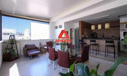 Cobertura à venda, 3 quartos, 1 suíte, 2 vagas, no Santo Antônio.