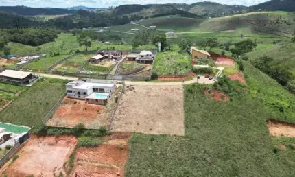 Lote de 1500m em condomínio fechado à Venda, 1500 m² por R$ 200.000