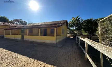 Ponto comercial à venda no Centro, Bicas 
