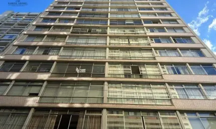 Apartamento de três quartos um suíte uma vaga no centro de juiz de fora
