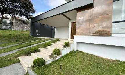 Casa linear a venda no condomínio fechado residencial alvim com preço de custo