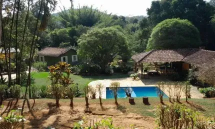 Chácara de 10.000m2 localizada a 5 km do centro de juiz de fora mg a venda por 1.250.000,00