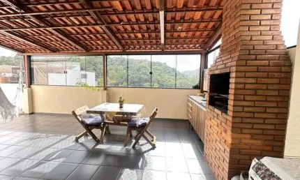 Cobertura com 4 quartos 2 suítes a venda no bairu com energia fotovoltaica a venda por 479.000,00