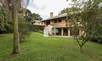 Casa em condomínio fechado com 4 quartos à venda na Avenida Cândido Hartmann, 3045, Mercês, Curitiba por R$ 3.680.000