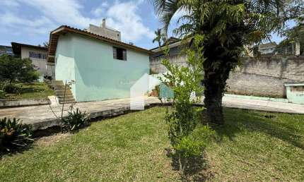 Terreno à venda na Rua Antônio Gruba, 210, Vista Alegre, Curitiba por R$ 650.000