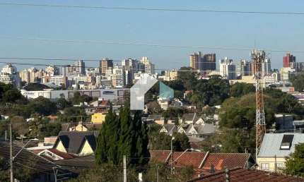 Casa com 3 quartos à venda na Rua Coronel João Guilherme Guimarães, 909, Bom Retiro, Curitiba por R$ 1.190.000