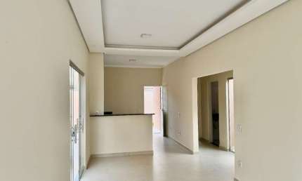 Funcional casa tipo para venda com 2 quartos, sendo 1 suíte, 73m²