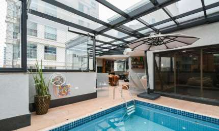 Deslumbrante cobertura para venda com 5 quartos, sendo 4 suítes, 405m²