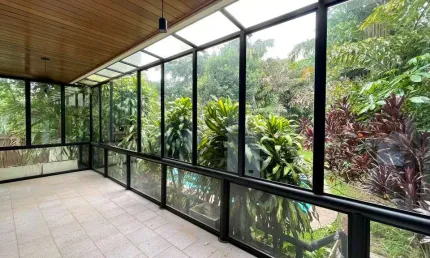 Deslumbrante casa tipo para venda com 5 quartos, sendo 5 suítes, 810m²