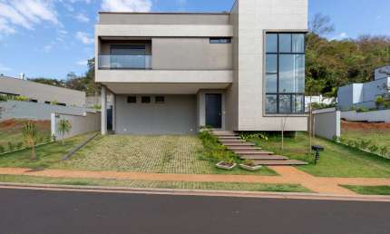 Casa no condomínio Alphaville III para venda em Residencial e Empresarial Alphaville com 4 quartos, sendo 4 suítes, 376m²