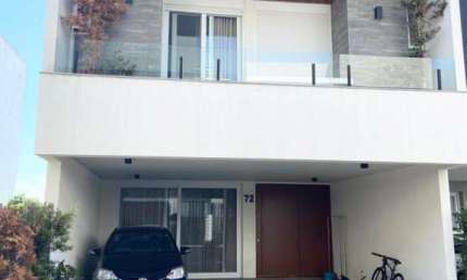 Casa em condomínio fechado com 3 quartos para alugar na Estrada das Três Meninas, 1701, Vila Nova, Porto Alegre por R$ 11.000