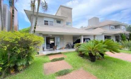 Casa em condomínio fechado com 4 quartos à venda na Avenida Interbalneários, 436, Atlântida, Xangri-Lá por R$ 3.000.000