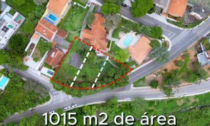 Terreno de 1.015 m² em bairro residencial, próximo a Lucas Nogueira Garcez em Atibaia
