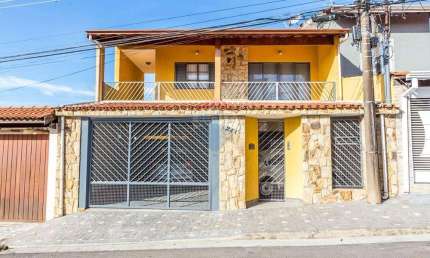 Casa com 4 quartos à venda na Rua Sebastião Florido, 241, Atibaia Jardim, Atibaia
