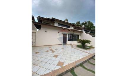 CASA EM CONDOMINIO EM ATIBAIA VILA SANTISTA COM 3 SUITES