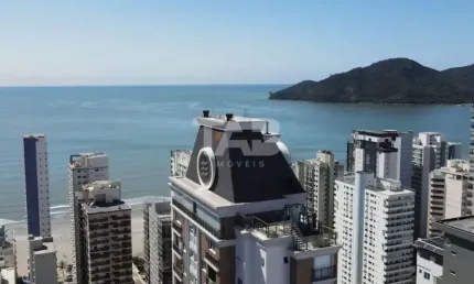 Apartamento alto padrão para venda no Centro de Balneário Camboriú