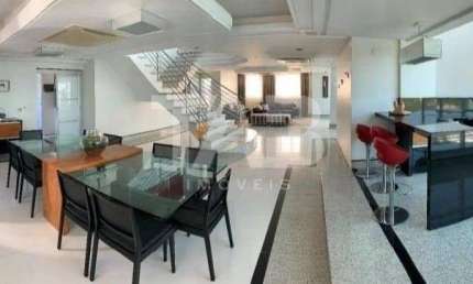 Cobertura duplex mobiliada para venda no Bairro Fazenda