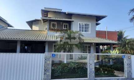 Casa com 5 quartos à venda na Rua Érico Veríssimo, 100, Praia dos Amores, Balneário Camboriú