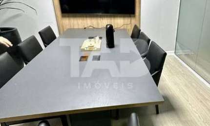 Sala comercial para alugar na Avenida Osvaldo Reis, 2470, Fazendinha, Itajaí