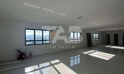 Sala comercial para alugar na Avenida Vereador Abrahão João Francisco, 2600, Dom Bosco, Itajaí