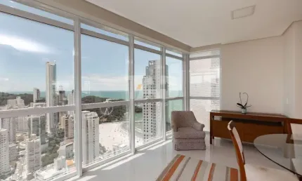 Apartamento com 4 quartos à venda na Avenida Brasil, 180, Centro, Balneário Camboriú