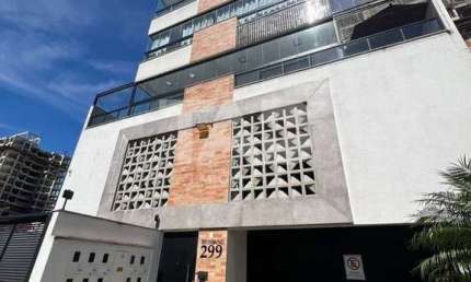 Excelente apartamento diferenciado para venda no Edifício Brisbane