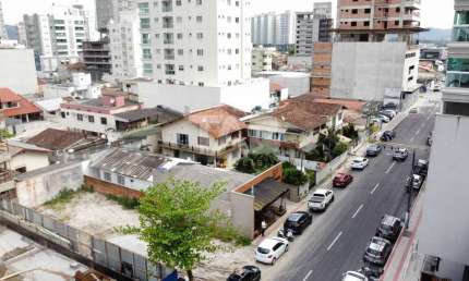 Terreno à venda na Rua 236, 91, Meia Praia, Itapema