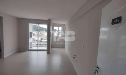 Apartamento com 2 quartos, Nações - Balneário Camboriú