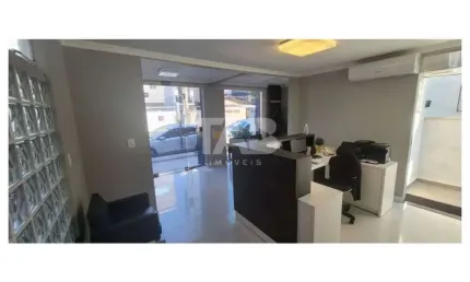 Salas Comerciais em Balneário Camboriú para Locação