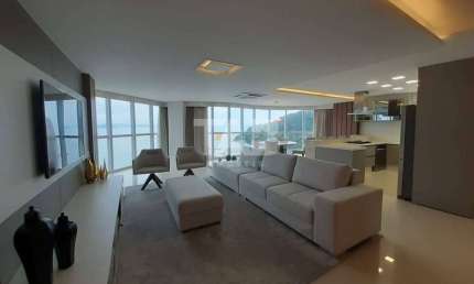 Apartamento com 4 quartos para alugar na Avenida Atlântica, 5720, Centro, Balneário Camboriú