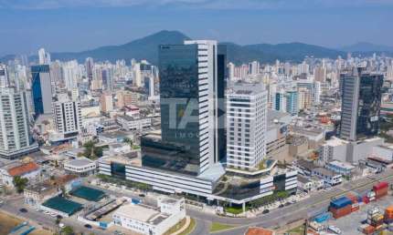 Sala comercial à venda na Rua Samuel Heusi, 149, Centro, Itajaí