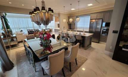 Apartamento com 4 quartos à venda na Avenida Nereu Ramos, 5222, Meia Praia, Itapema