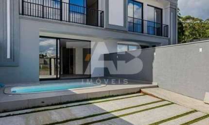 Terras Altas III - Casa geminada à venda, Camboriú-SC