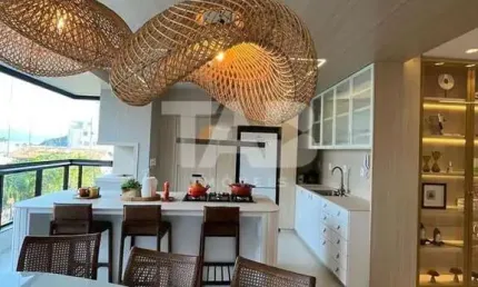 Apartamento com 3 quartos para alugar na Rua Delfim Mário Pádua Peixoto, 968, Balneário Santa Clara, Itajaí