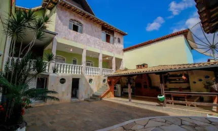 Casa com 4 quartos à venda na Rua Fernando de Noronha, 812, Glória, Belo Horizonte