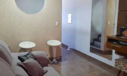 Casa de Condomínio com 2 quartos à venda em Contagem