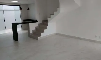 Casa Geminada com 3 quartos à venda em Belo Horizonte