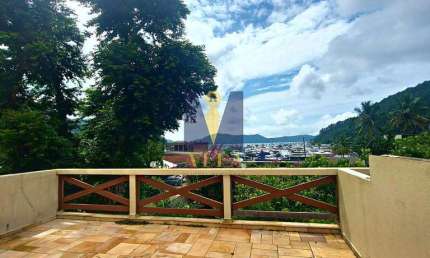 Casa à venda no bairro Saco da Ribeira - Ubatuba/SP