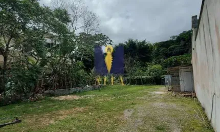 Terreno à venda na Enseada, Ubatuba 