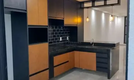 Sobrado com 4 dorm. sendo 01 suíte, área gourmet com churrasqueira, piscina com cascata e iluminação em led, cozinha com planejados, Indaiatuba SP